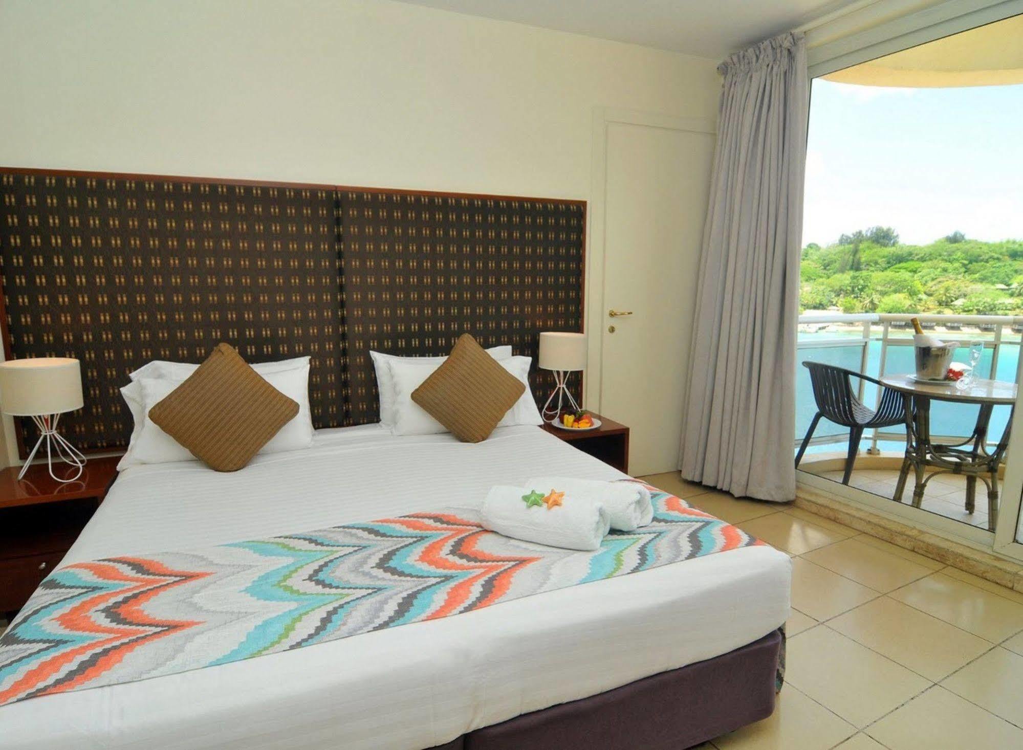 Grand Hotel & Casino Port Vila Esterno foto