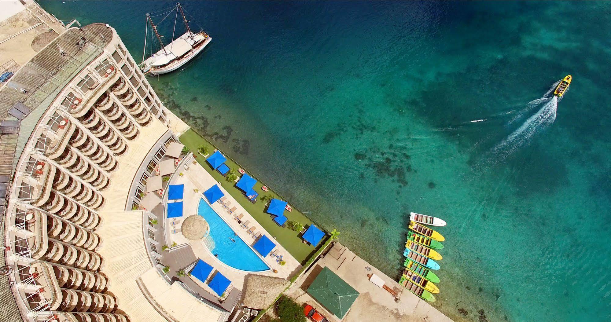 Grand Hotel & Casino Port Vila Esterno foto